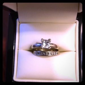 1.5 karat total ring set